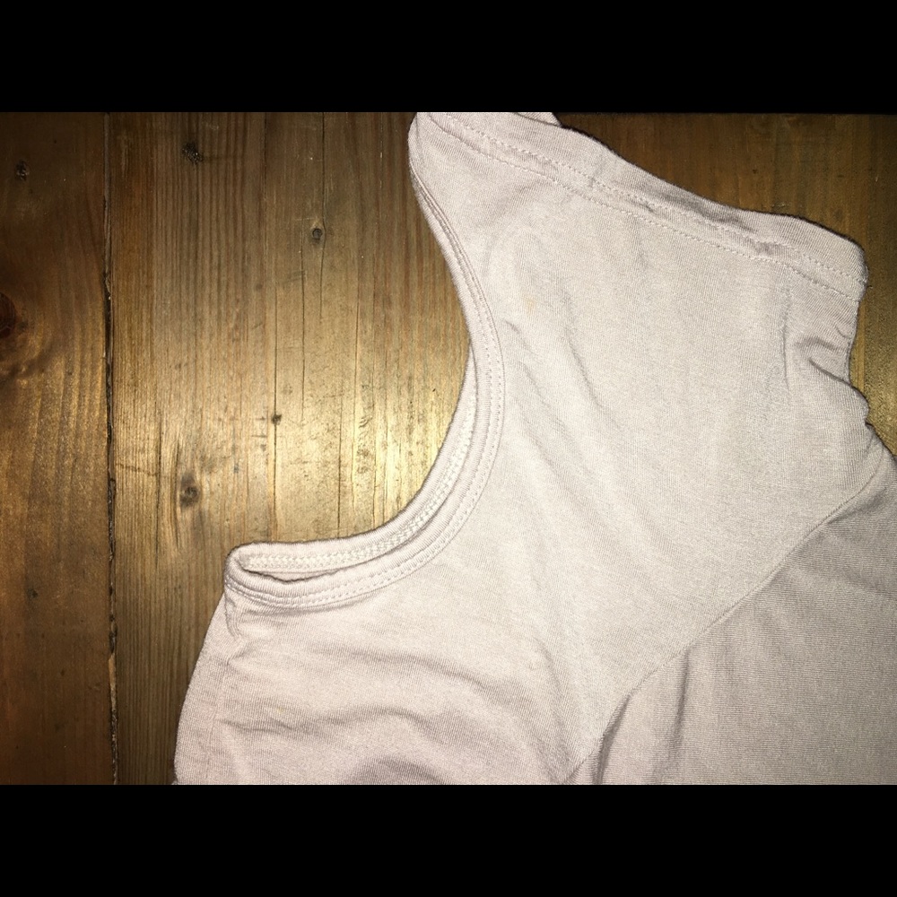 Cold shoulder top - Picture 2 of 2